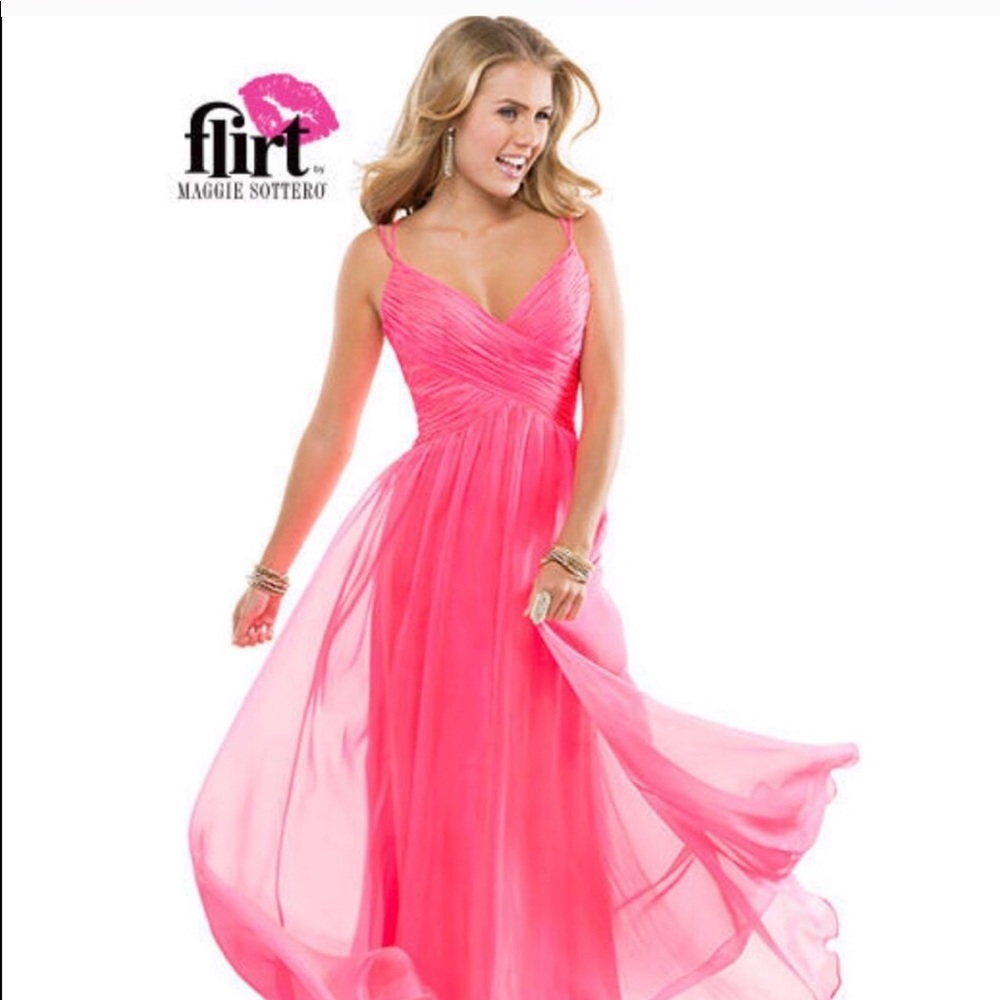 Pink chiffon A-line Maggie Soterro prom dress NWT